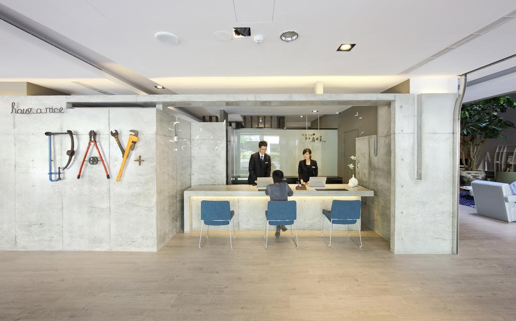 Hotelday Taichung Exterior foto