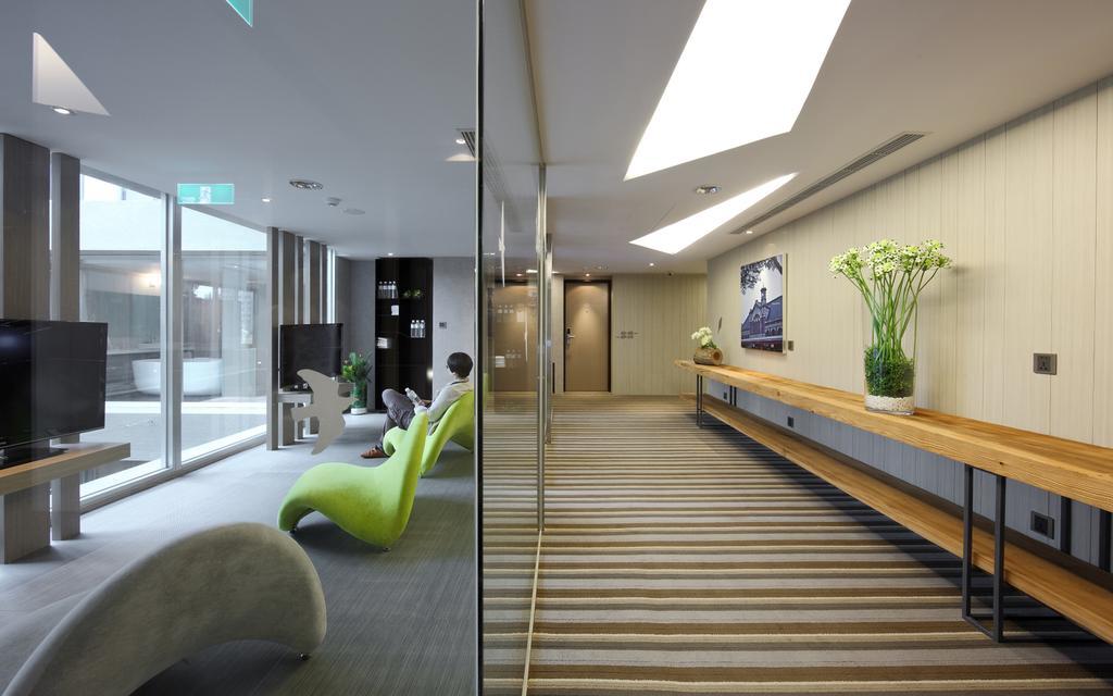 Hotelday Taichung Exterior foto